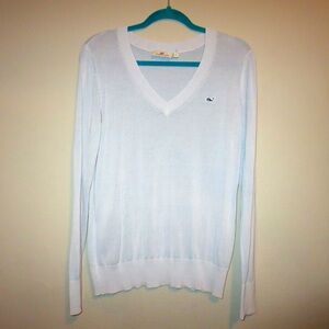 Vineyard vines size small men’s hundred percent cotton V-neck sweater